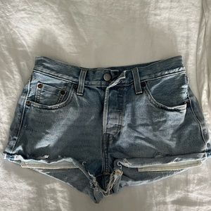 Levi’s 501 shorts